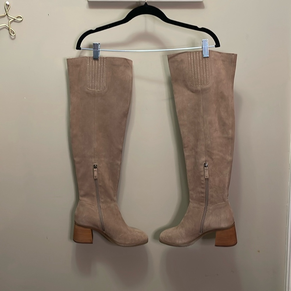 EUC Kelsi Dagger Boots Sz 7